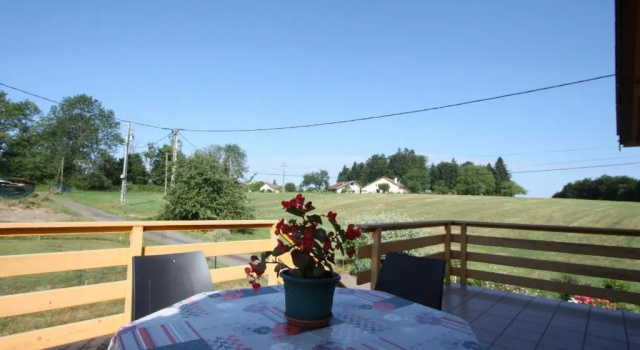 Appartement Le Val-d'Ajol, 2 pièces, 2 personnes - FR-1-589-172, Book Lejlighed Le Val-d'Ajol 