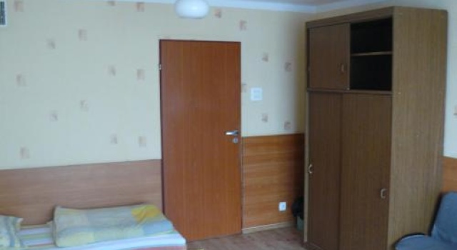 Twój Hostel Ruda Śląska, Забронировать Хостел Отели Katowice Urban Area с парковкой, Парковка