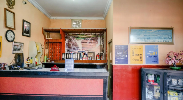 Hotel Anugerah Bondowoso, Book Hotel Bondowoso East Java