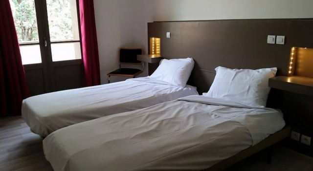 Номер Comfort Logis Hotel-restaurant Les Glycines