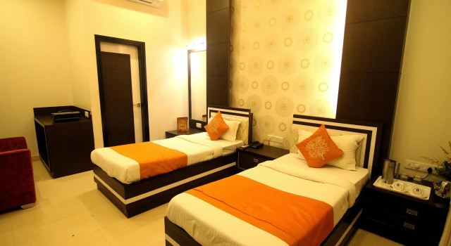 Четырёхместный номер Deluxe c 1 комнатой Hotel Rivera Palace