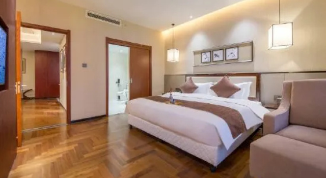 Люкс Executive Wuhan Yueting Hotel (North Hankou Subway Station)