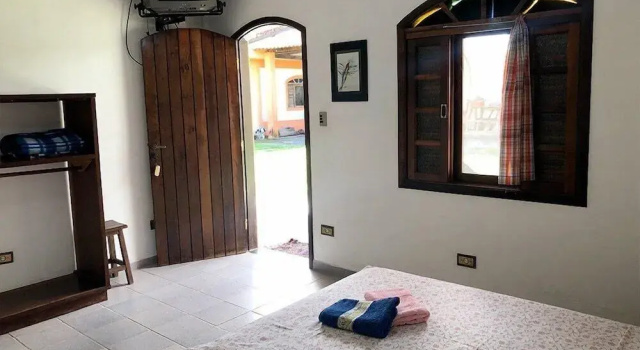 Pousada Atelier Aly da Costa, Забронировать Гостевой дом Отели Сан-Паулу с парковкой, Парковка