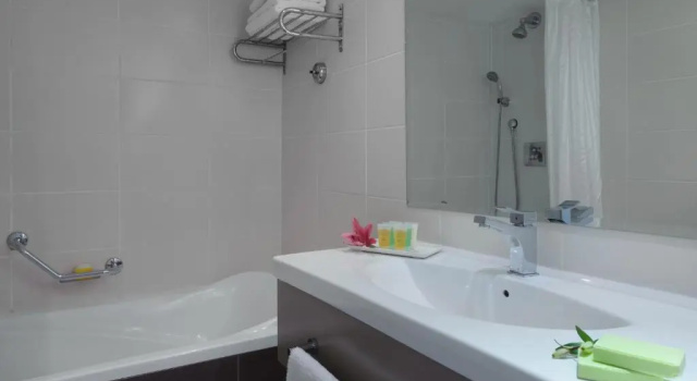 Двухместный номер Standard с видом на бассейн Leonardo Privilege Eilat Hotel - Все включено