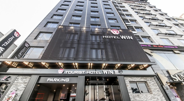 Win Hotel