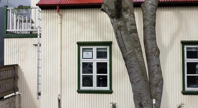 Grettir Guesthouse Downtown Charm, Забронировать Гостевой дом Гостевые дома Хёвюдборгарсвайдид, Гостевой дом