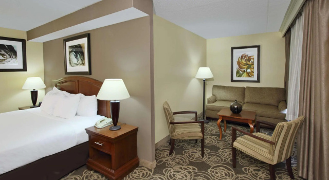 Двухместный полулюкс DoubleTree by Hilton Mahwah