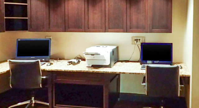 Comfort Inn & Suites Mt. Holly - Westampton, Varaa Hotelli Abington Pennsylvania