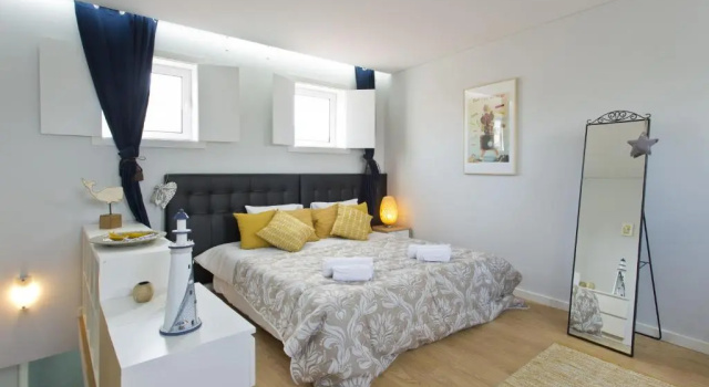 Апартаменты 2 Comfortable Stunning Flats - City Center