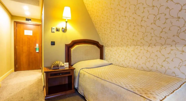 Одноместный номер Standard Romance Hotel and Family Suites