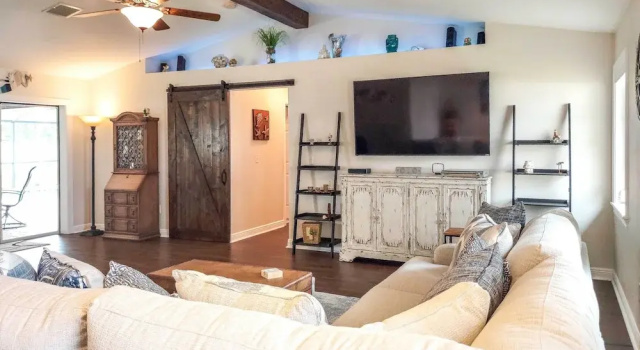 Private Pool & Lanai: Home in Cape Coral