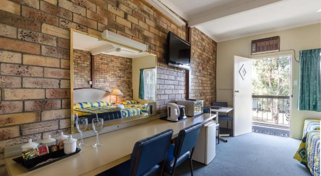 Семейный номер Standard Centrepoint Midcity Motor Inn
