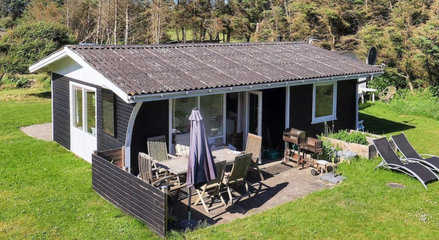 Коттедж 6 Person Holiday Home in Lokken