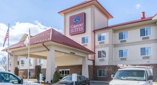 Comfort Suites Owensboro South, Забронировать Отель Оуэнсборо Кентукки