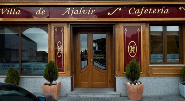 Hotel Villa de Ajalvir, Брондау Қонақ үй Ajalvir Community of Madrid