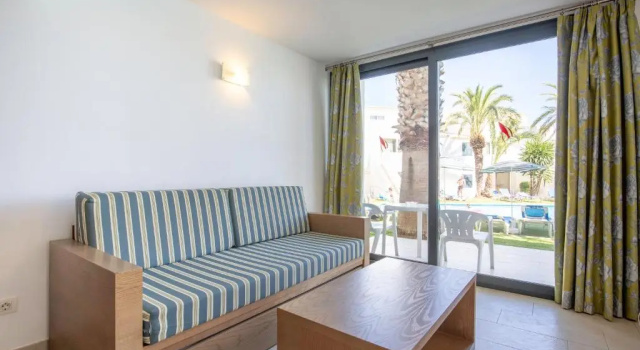 Апартаменты Superior Vibra Blanc Cottage Apartmentos - 3SUP