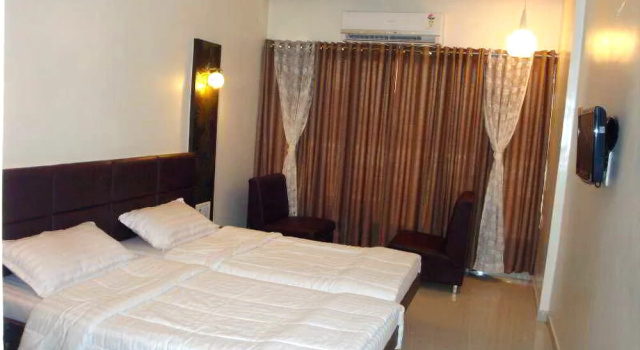 Purohit S Hotel Raj