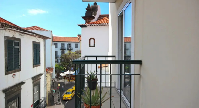 Feels Like Home Funchal Spacious Apartment with Balcony