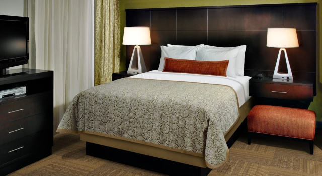 Staybridge Suites Miami International Airport by IHG