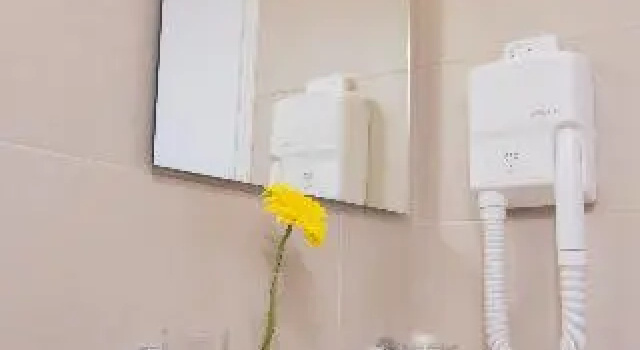 Malou Apartments