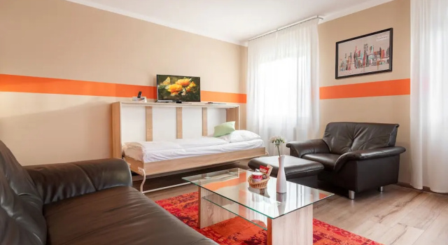 Апартаменты City Hotel