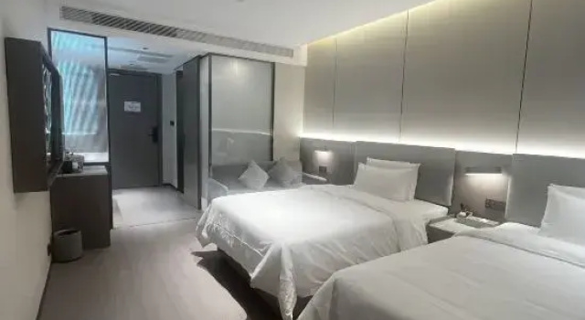Люкс Executive с 3 комнатами Rezen Boheasy Hotel