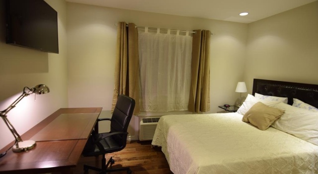 The Lion Inn & Suites, Забронировать Отель Четвинд Northern British Columbia