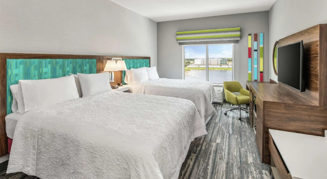Четырёхместный номер Standard Hampton Inn Odessa Trinity