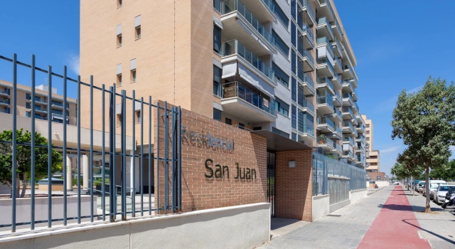 Beferent - Urb. San Juan, Забронировать Отель Отели Коста-Бланка с бассейном, Бассейн