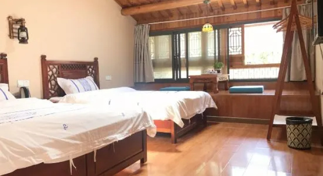 Hongcun Yuetang Renjia Inn, Boek Hotel Hotels in Jilian met parkeren, Parkeren