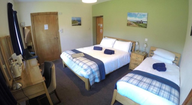 Семейный номер Standard St Columba Hotel