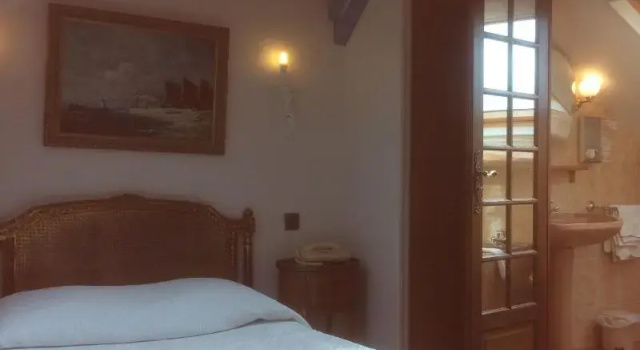 Номер Standard Hotel Dandy Rouen centre