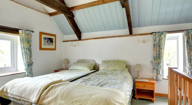 Quaint Holiday Home in Whitland With Garden, Забронировать Отель Уитлэнд Carmarthenshire