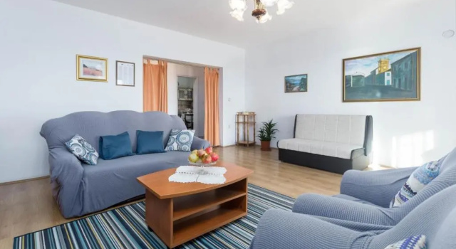 Apartment Paola for Max 7 Pax with 3 Bedrooms Large Garden And Spacious Balconies Overlooking the Sea, Забронировать Апартаменты/квартира Апартаменты Poreč Riviera, Апартаменты/квартира