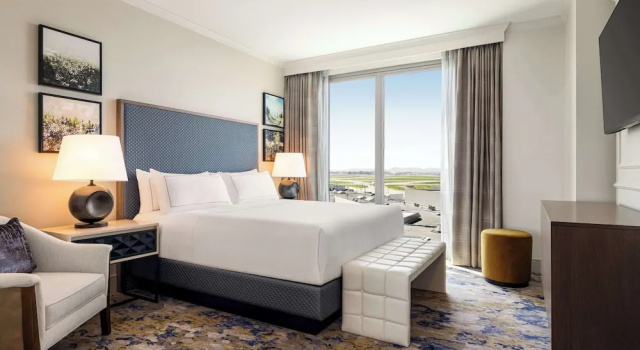 Люкс Hilton BNA Nashville Airport Terminal