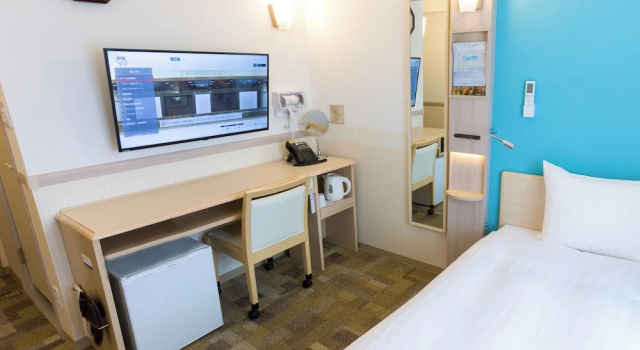 Номер Standard Toyoko Inn Kobe Sannomiya eki Shiyakusho Mae
