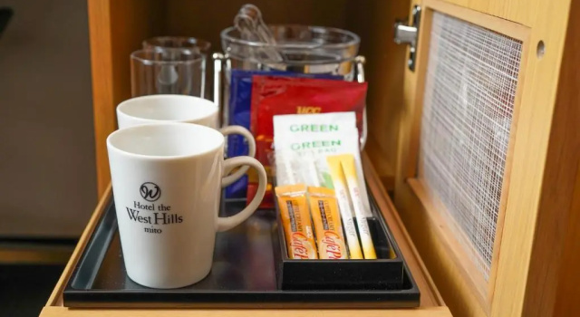 Трёхместный номер Standard Hotel The West Hills Mito