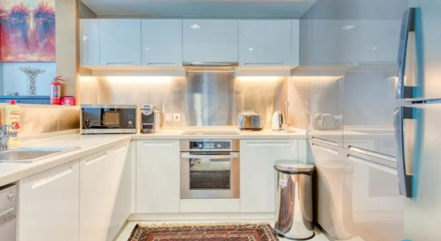 Neat 1BR in Claren Tower 1 by Deluxe Holiday Homes, Забронировать Апартаменты/квартира Апартаменты Эмирата Дубая, рядом с SEGA Republic, Апартаменты/квартира