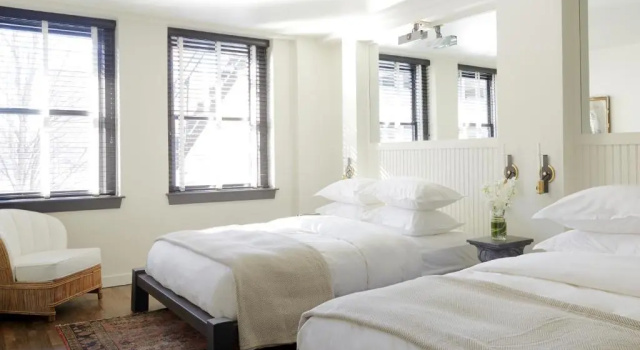 Четырёхместный номер Standard Neptune, an Ash Hotel