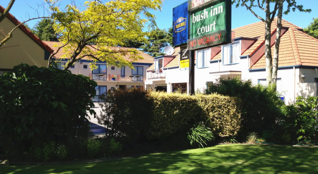 Bush Inn Court Motel, Забронировать Мотель Аппер-Риккартон 