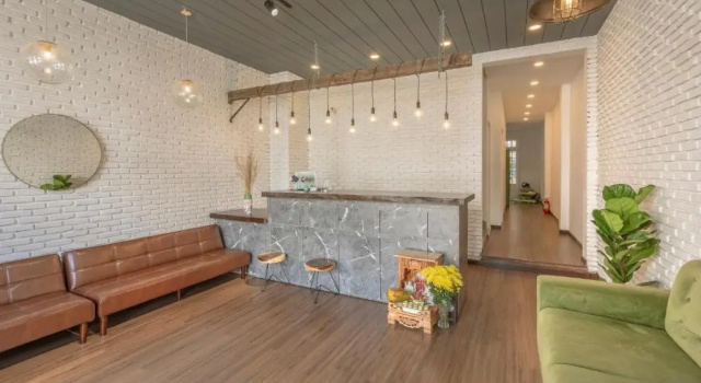 Seven A Hotel, Забронировать Отель Отели Далата с парковкой, рядом с Рынок Далата, Парковка