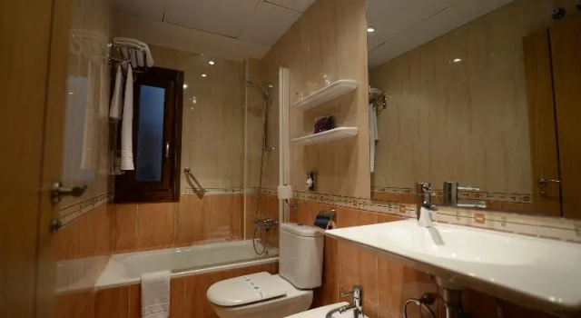 Семейный номер Standard с балконом Hotel Monarque Costa Narejos