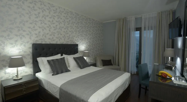 Двухместный номер Standard с балконом Theasis Hotel Paramythia