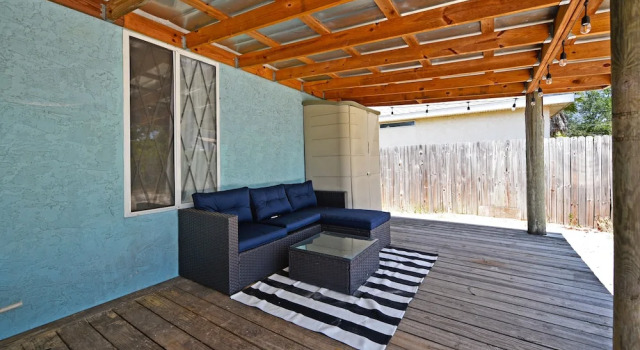 Emerald Sunset by Book That Condo