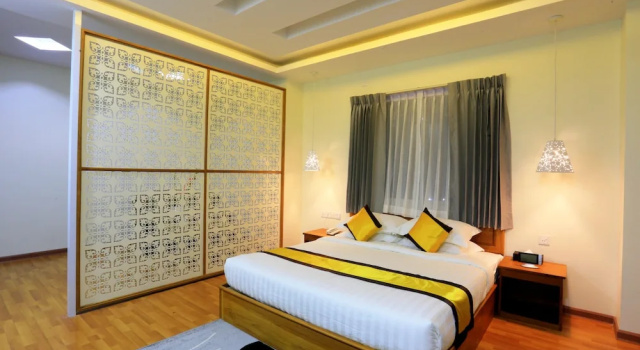 Полулюкс Glorious Monywa Hotel