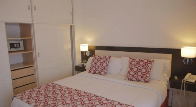 Pampa Plaza Hotel, Book Hotel Belgrano Buenos Aires