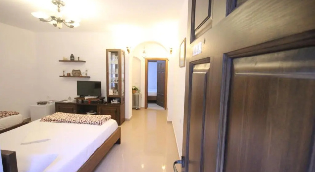 Апартаменты Apartment Altin in old town