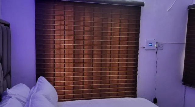 Julaz Apartment & Lounge