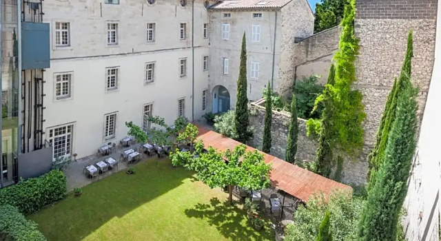 Номер Standard Hôtel Cloitre Saint Louis Avignon