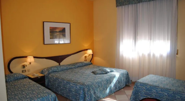 Четырёхместный номер Standard Hotel La Fenice